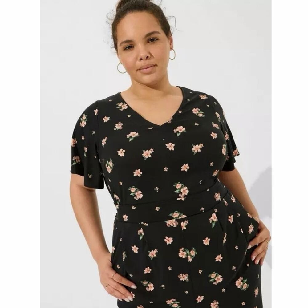 TORRID Black Floral Flutter Sleeve Jumpsuit Plus Size 1 V-Neck Wide Leg Boho - Picture 5 of 10